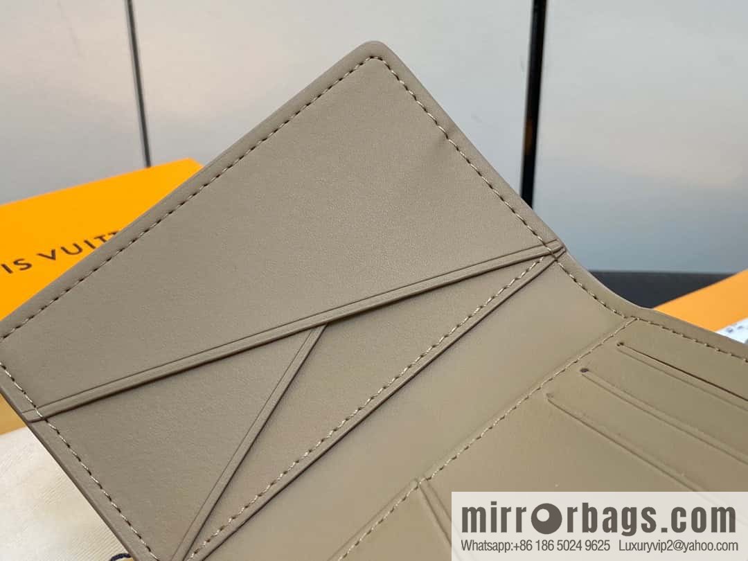 [Original order boutique] M81730 apricot, full leather card holder wallet series, pocket Aer wallet M81730 69979 New LV Aerogram pocket wallet