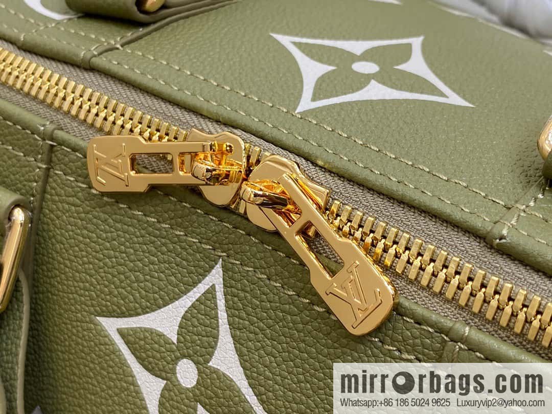 [Original order boutique] M46671 grass green, full leather embossed silk screen printing travel bag series Keepall Bandoulière 45 travel bag M46670 M46671