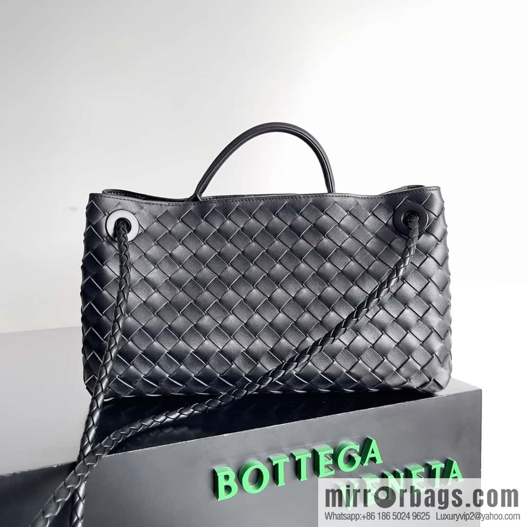 Bottega Veneta new horizontal Andiamond handbag, model number: 754990