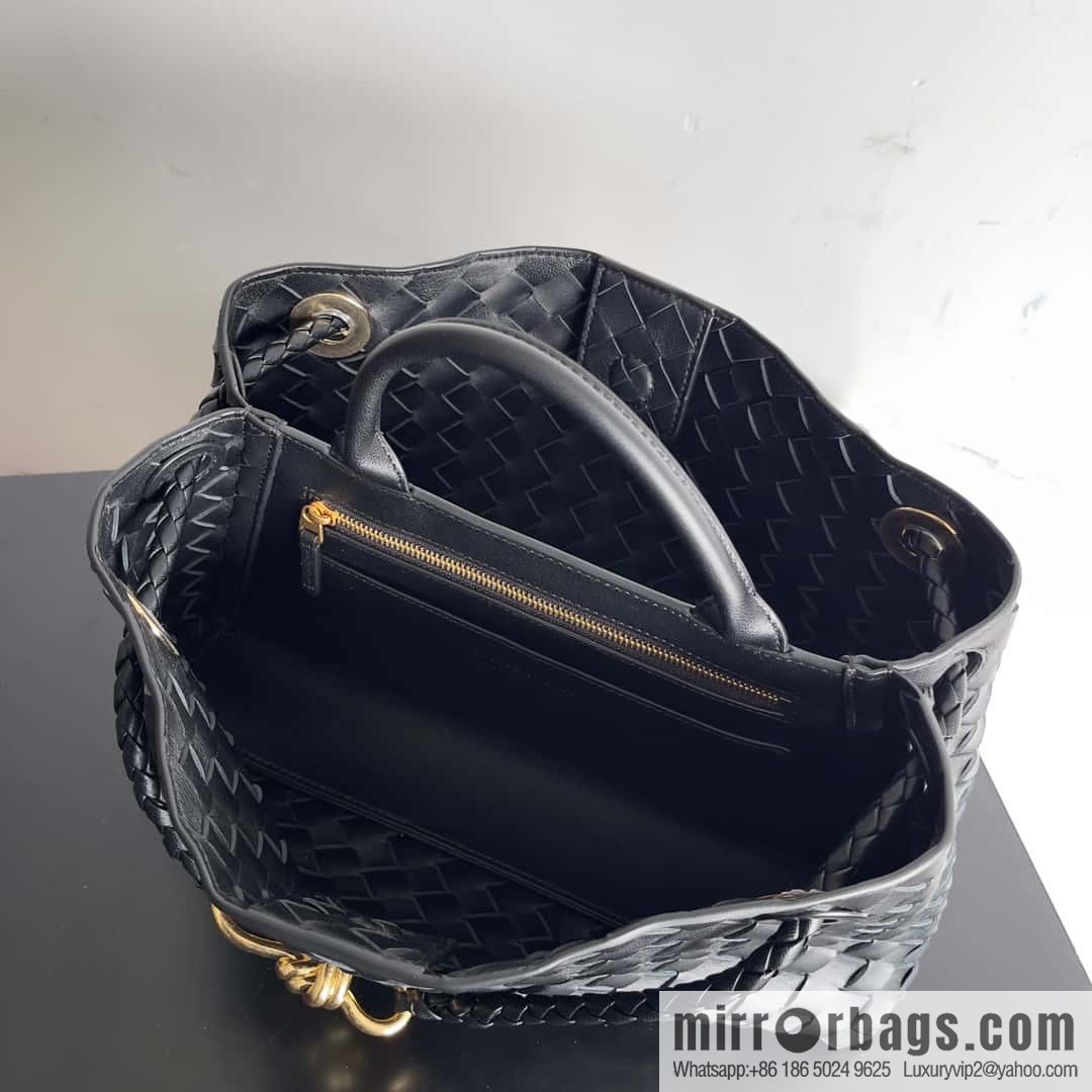 Bottega Veneta new horizontal Andiamond handbag, model number: 754990