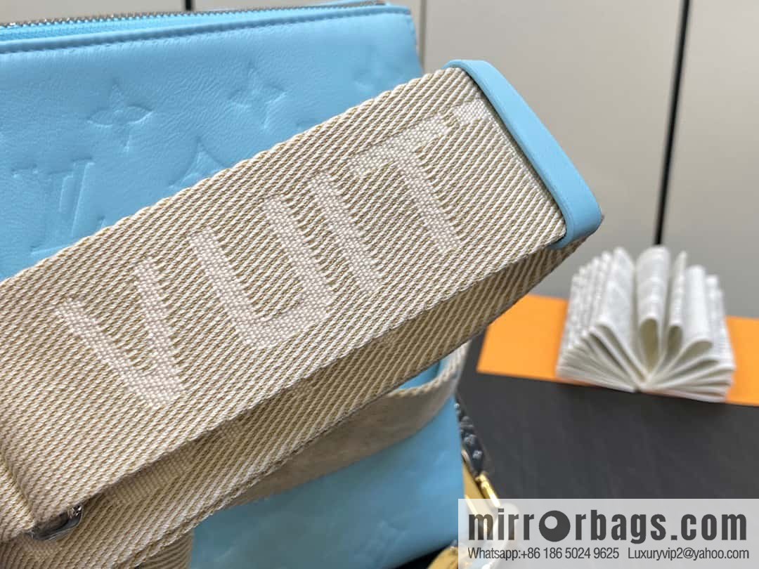 [Original order boutique] M22394 blue-green, full leather chain bag series, this Coussin small handbag.