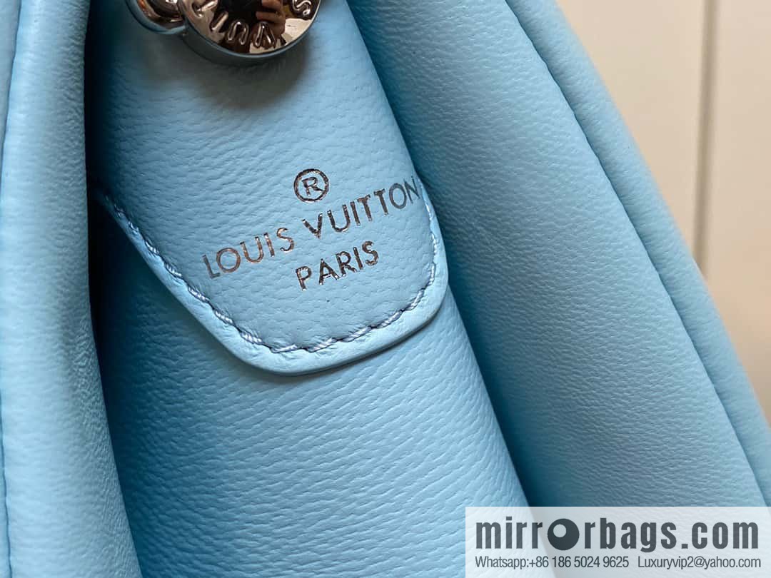 [Original order boutique] M22394 blue-green, full leather chain bag series, this Coussin small handbag.