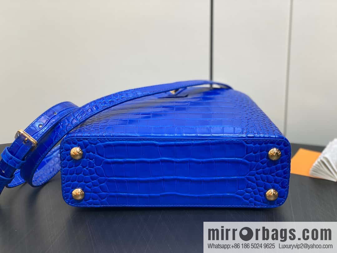 [Original order boutique] M48865 blue, crocodile pattern full leather cap that English series Capucines mini handbag