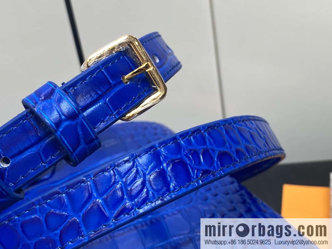 [Original order boutique] M48865 blue, crocodile pattern full leather cap that English series Capucines mini handbag