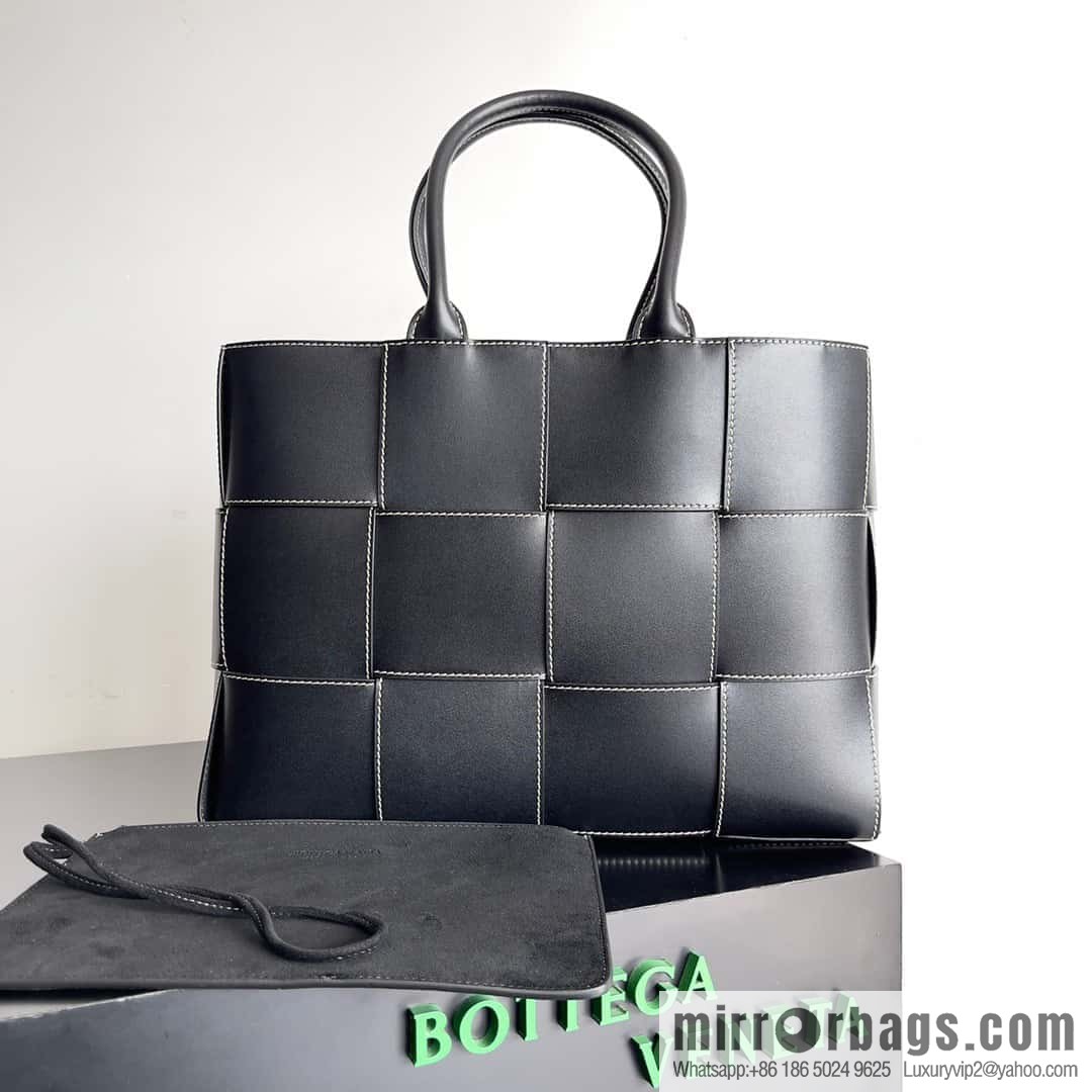 BV tote bag (small four compartments) BV new medium Arco Tote tote bag, model; 756682