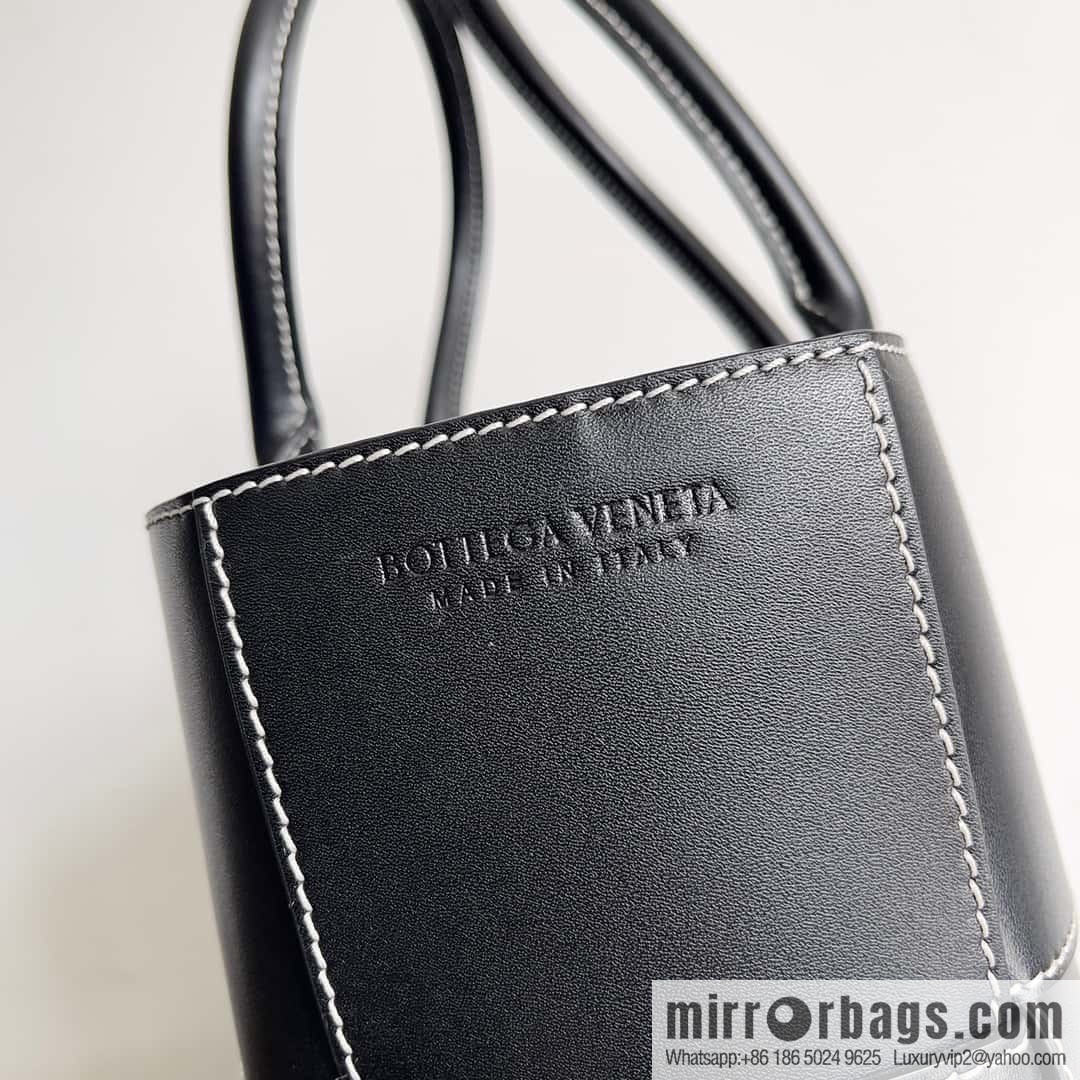 BV tote bag (small four compartments) BV new medium Arco Tote tote bag, model; 756682