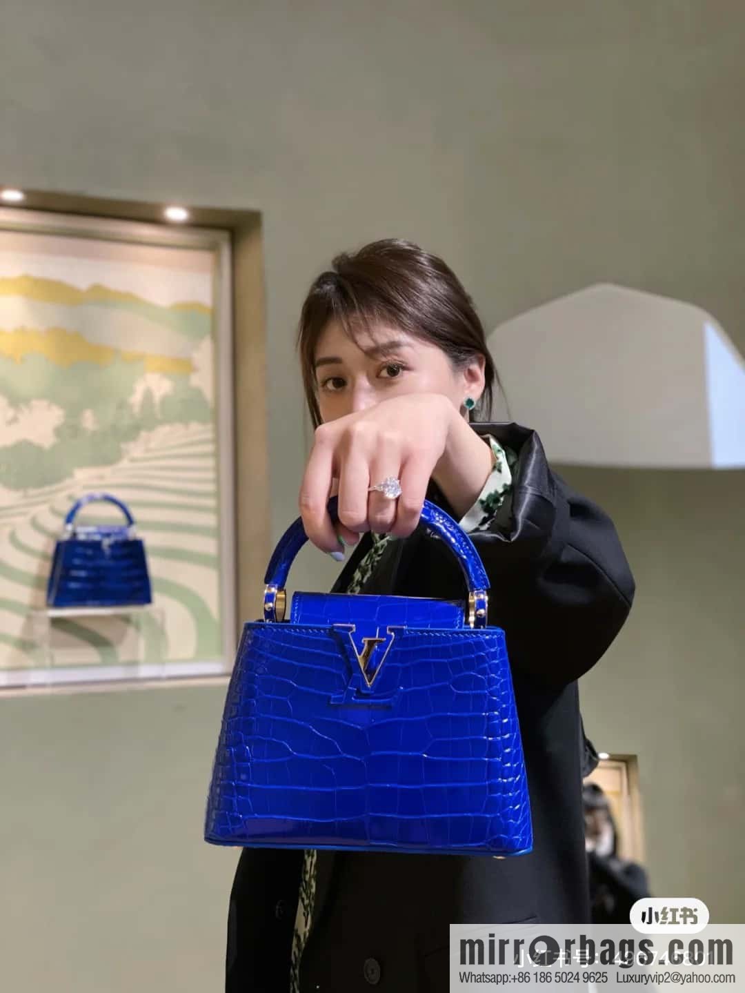[Original order boutique] M48865 blue, crocodile pattern full leather cap that English series Capucines mini handbag