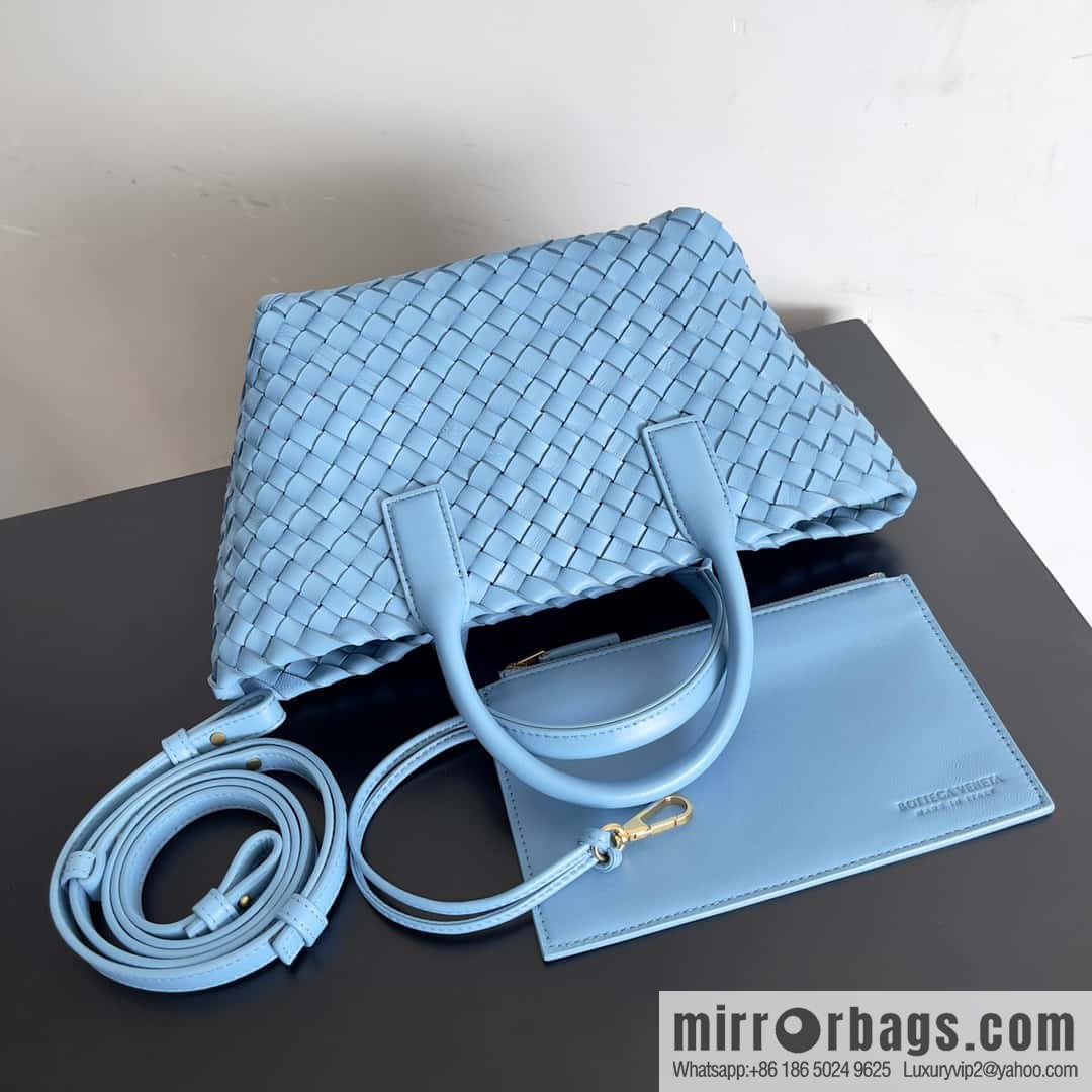 BV Mini Cabat Limited Edition mini vegetable basket BAG model; 709464 hurricane blue
