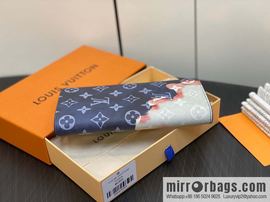[Original order boutique] M82826 blue, flame suit clip, long wallet series brazza suit clip
