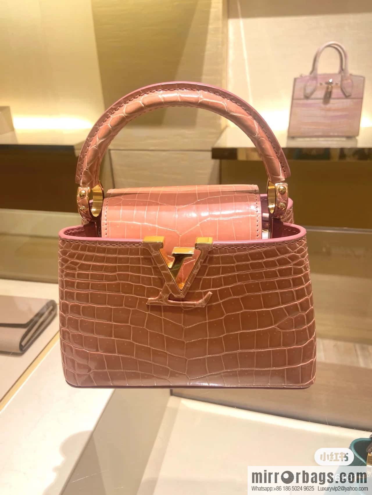 [Original order boutique] M48865 orange, crocodile pattern full leather cap that English series Capucines mini handbag