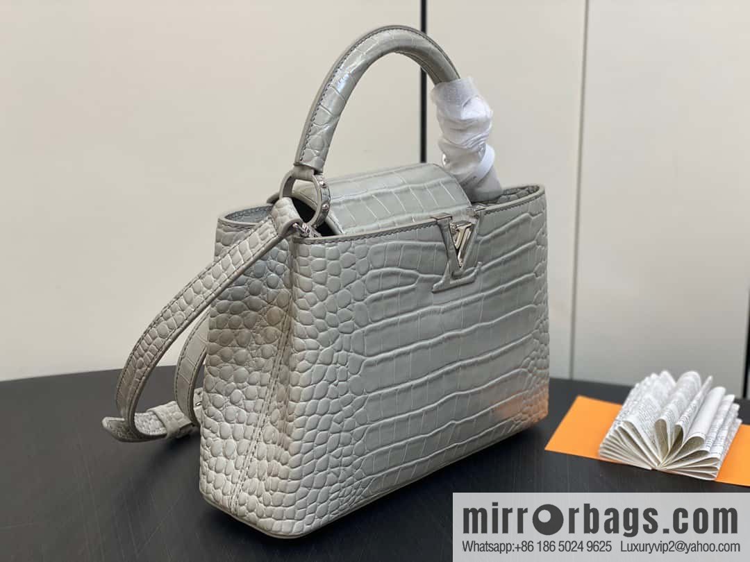 [Original order boutique] M48865 gray, crocodile pattern full leather cap that English series Capucines BB handbag