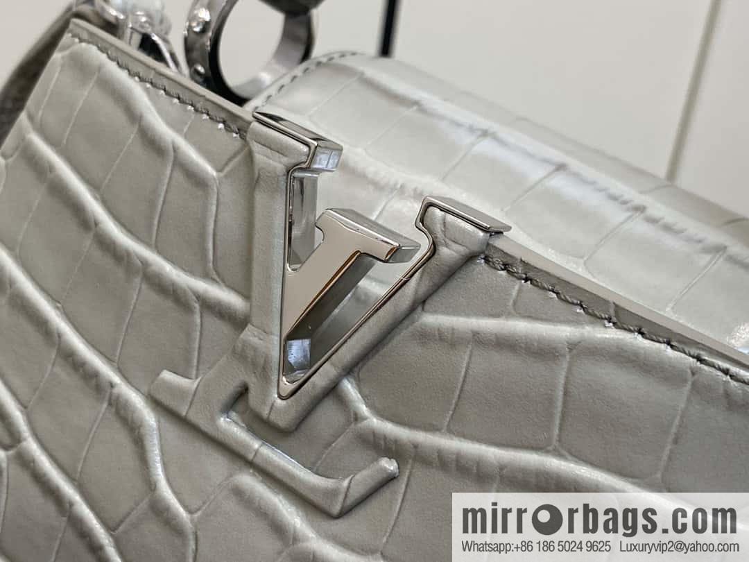 [Original order boutique] M48865 gray, crocodile pattern full leather cap that English series Capucines mini handbag