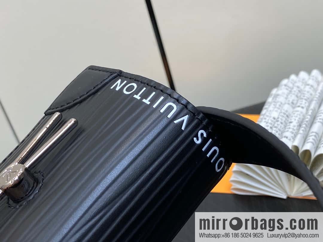 [Original single boutique] M23837 black full leather epi mini men's bag, tip bag micro steamer handbag