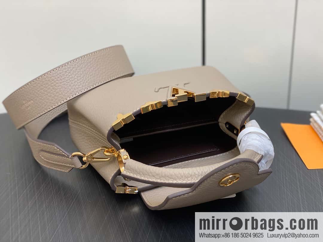 [Original order boutique] M24567 khaki flower crown, full leather cap, that English series Capucines mini handbag Capucines Flower Crown handbag