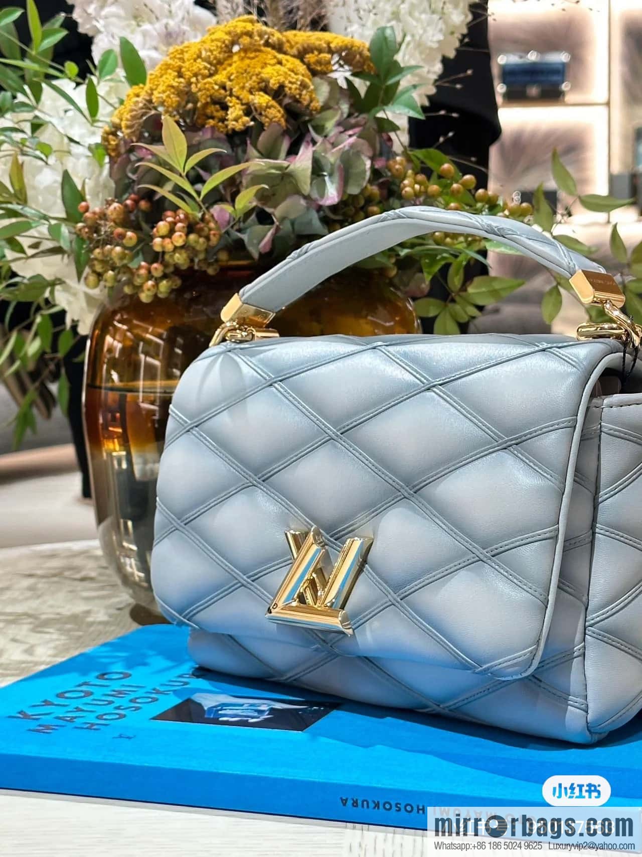 [Original single boutique] M22891 Haze gray, full leather rhombus chain bag series GO-14 Teist medium handbag M22890