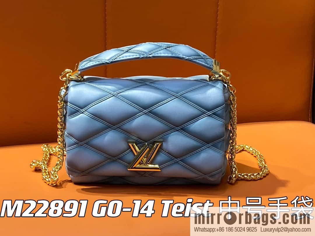 [Original single boutique] M22891 Haze gray, full leather rhombus chain bag series GO-14 Teist medium handbag M22890