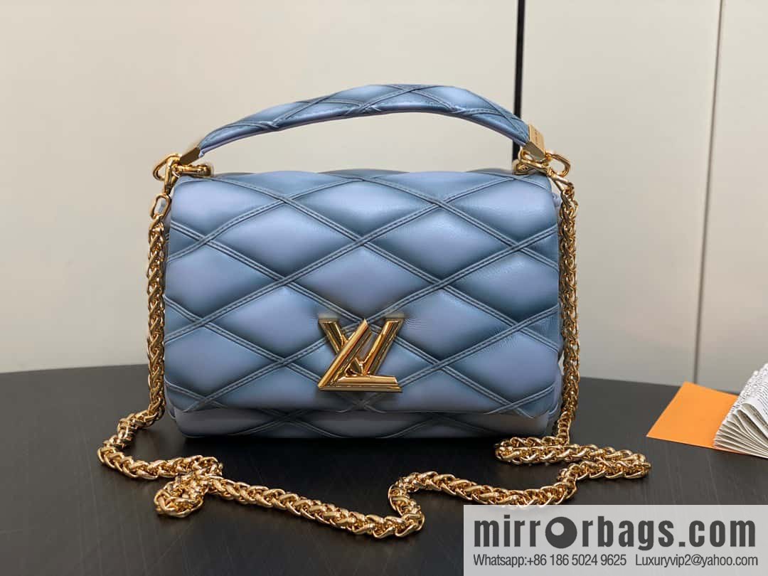 [Original single boutique] M22891 Haze gray, full leather rhombus chain bag series GO-14 Teist medium handbag M22890