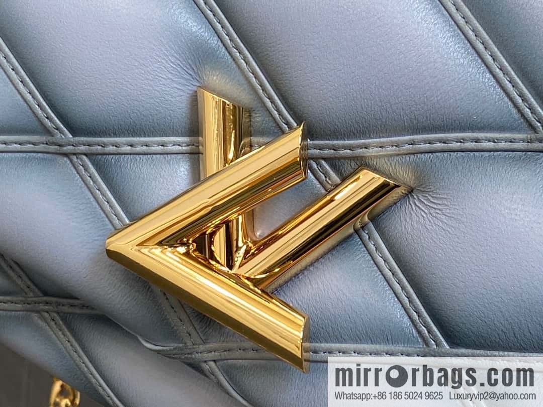 [Original single boutique] M22891 Haze gray, full leather rhombus chain bag series GO-14 Teist medium handbag M22890