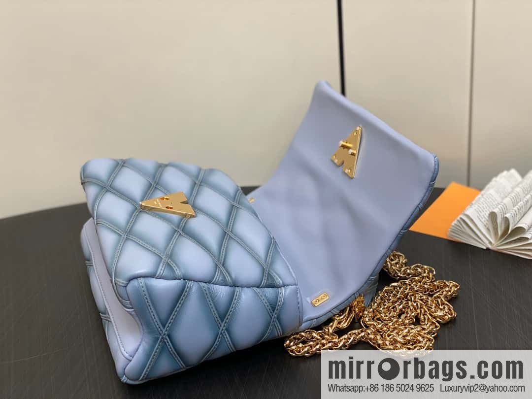 [Original single boutique] M22891 Haze gray, full leather rhombus chain bag series GO-14 Teist medium handbag M22890