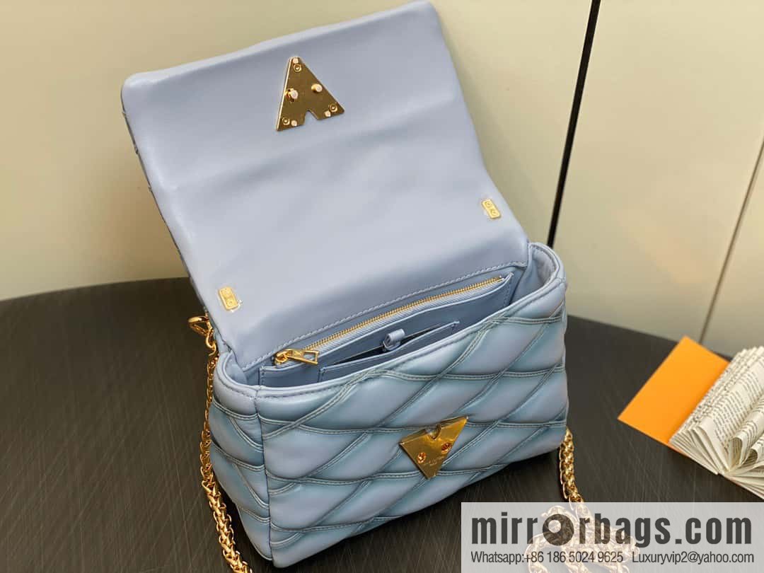 [Original single boutique] M22891 Haze gray, full leather rhombus chain bag series GO-14 Teist medium handbag M22890