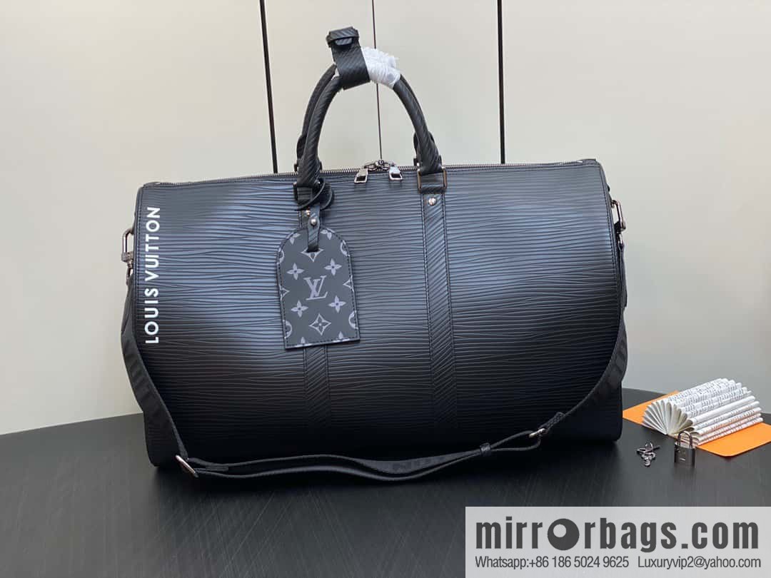 [Original order boutique] M23721 black epi full leather travel bag series, this Keepall Bandoulière 50 handbag