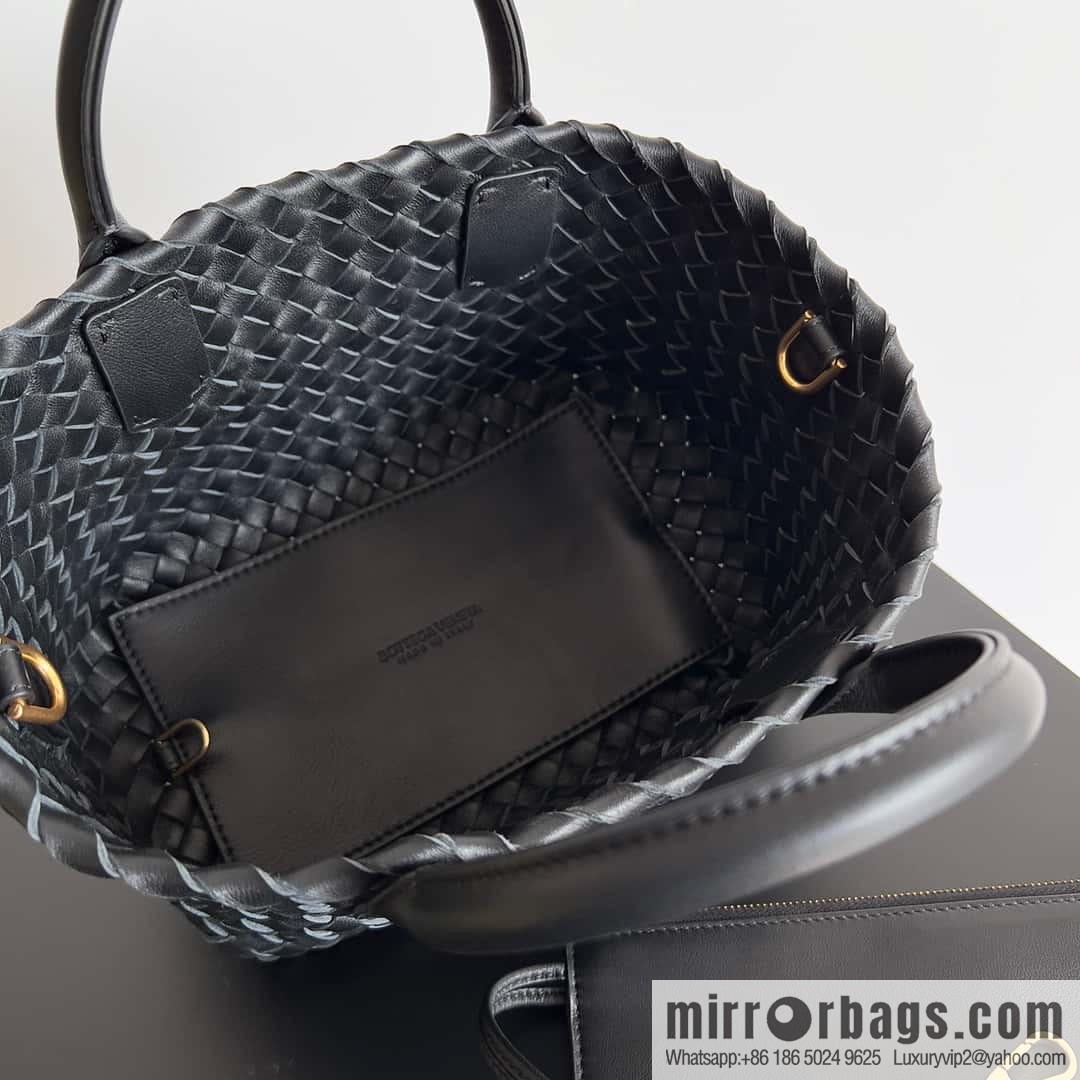 BV Mini Cabat limited edition mini vegetable basket BAG model; 709464 black