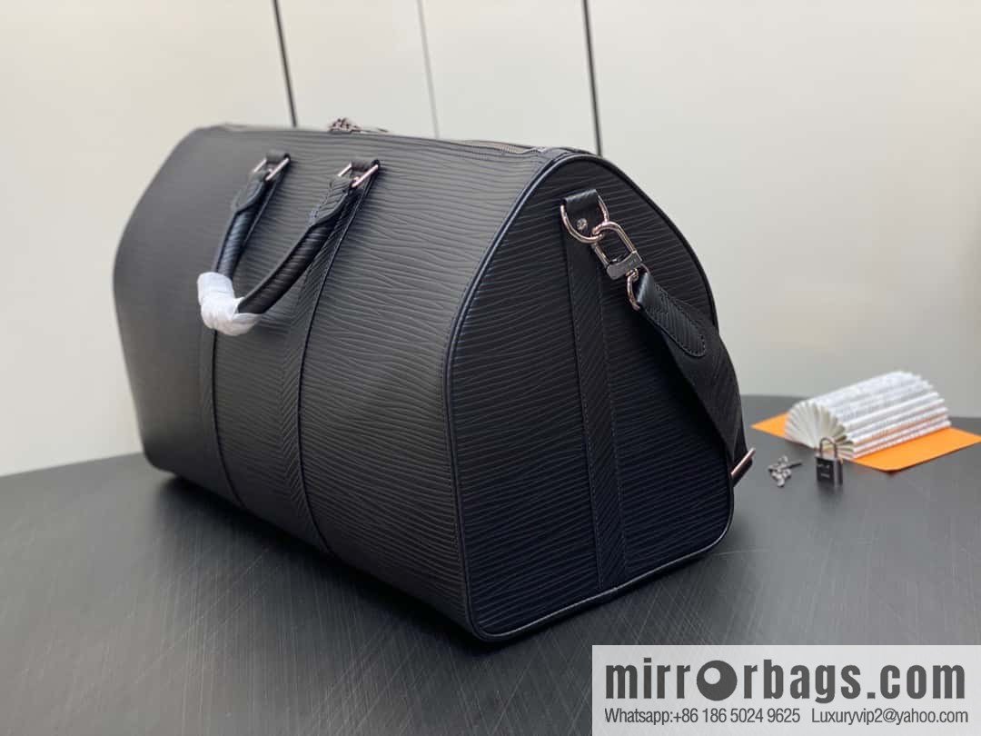 [Original order boutique] M23721 black epi full leather travel bag series, this Keepall Bandoulière 50 handbag
