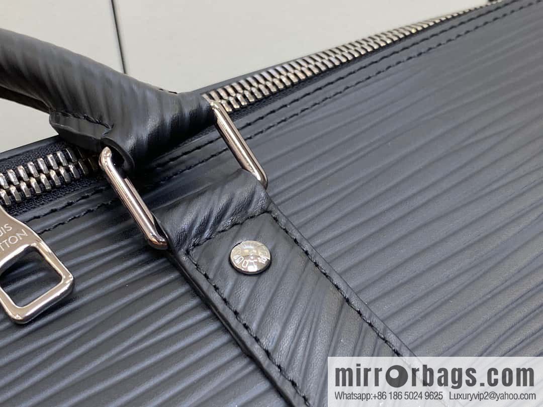 [Original order boutique] M23721 black epi full leather travel bag series, this Keepall Bandoulière 50 handbag