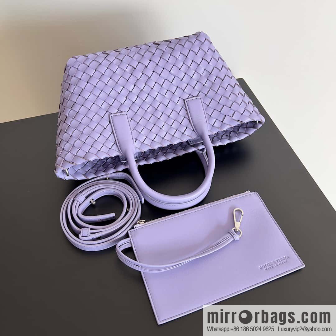 BV Mini Cabat Limited Edition mini vegetable basket BAG model; 709464 wisteria