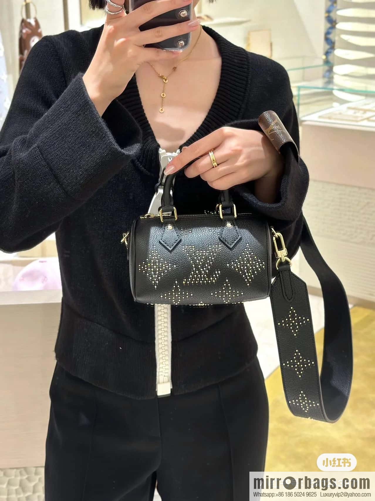 [Original single boutique] M46745 black full leather willow nail pillow bag speedy series Nano Speedy handbag