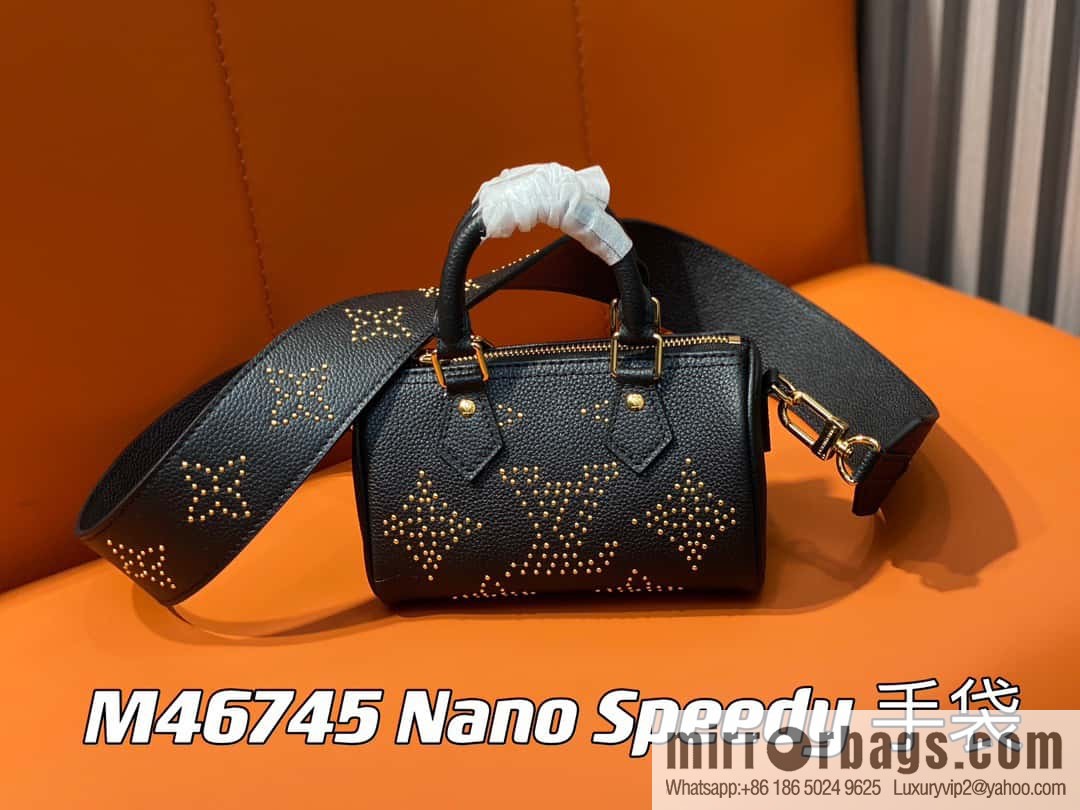 [Original single boutique] M46745 black full leather willow nail pillow bag speedy series Nano Speedy handbag