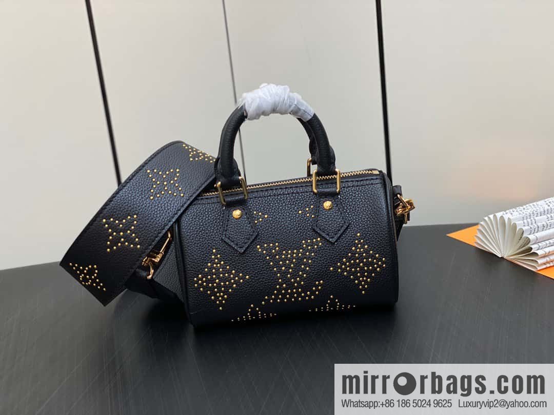 [Original single boutique] M46745 black full leather willow nail pillow bag speedy series Nano Speedy handbag