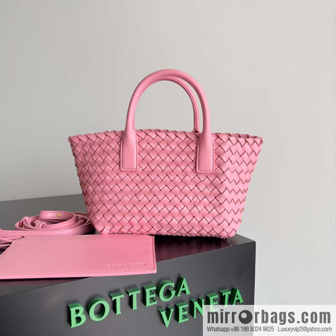 BV Mini Cabat limited edition mini vegetable basket BAG model; 709464 pink
