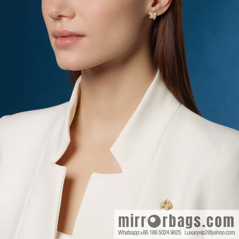 ☀️CHAUMET BEE MY LOVE Love Nest Series Bee Stud Earrings ☀️
