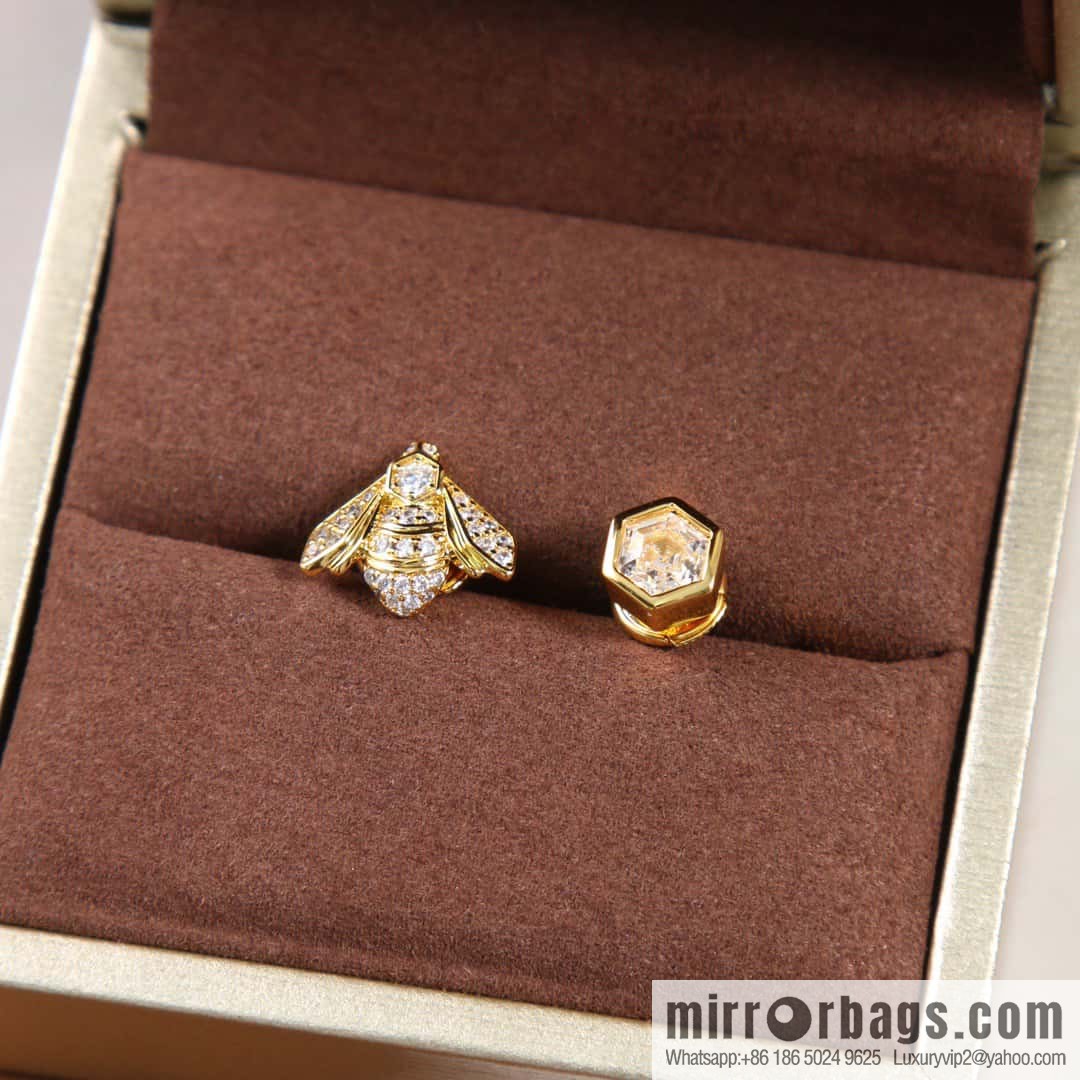 ☀️CHAUMET BEE MY LOVE Love Nest Series Bee Stud Earrings ☀️