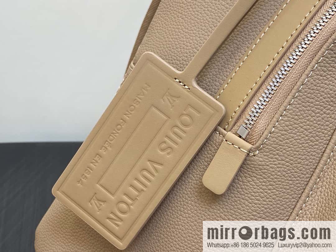 [Original single boutique] M23708 apricot, full leather backpack series TAKEOFF backpack LV NEW BACKPACK backpack