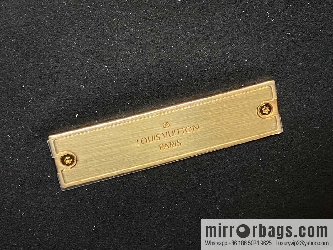 [Original order boutique] M56141 black epi Daphne series DAUPHINE medium handbag M23635 this Dauphine medium handbag