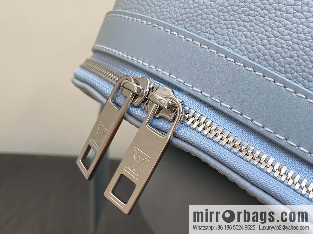 [Original single boutique] M23708 light blue, full leather backpack series TAKEOFF backpack LV NEW BACKPACK backpack