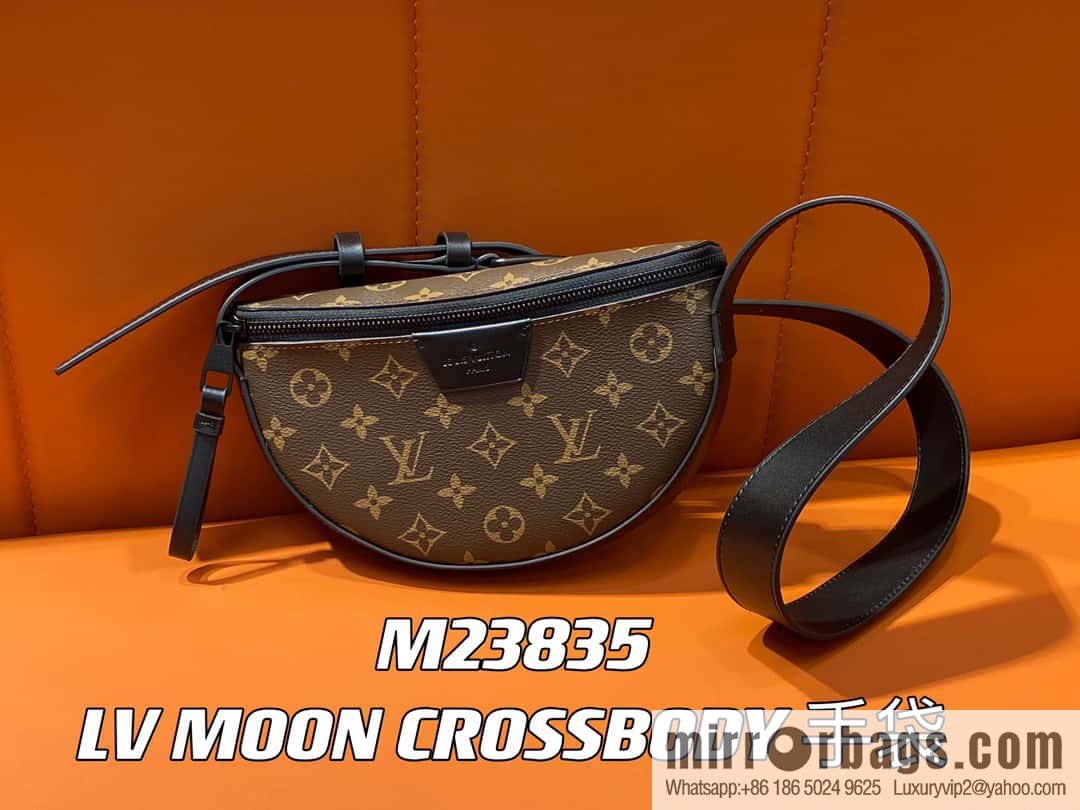 [Original order boutique] M23835 monogram men's bag moon bag series, new LV MOON CROSSBODY handbag in autumn and winter