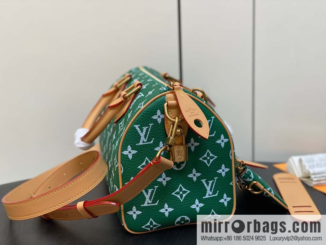 [Original order boutique] M24423 green, full leather pillow bag speedy series SPEEDY P9 BANDOULIIZRE25 handbag