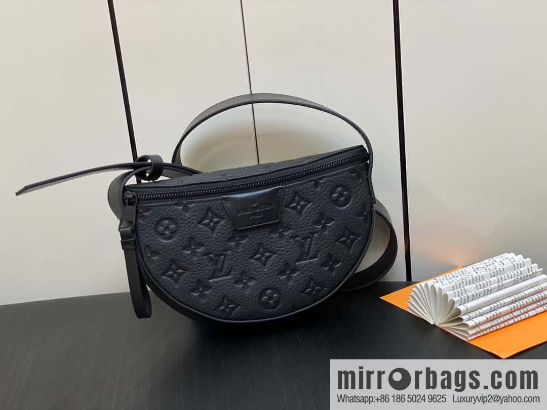 [Original order boutique] M23835 black full leather, men's bag moon bag series, new LV MOON CROSSBODY handbag in autumn and winter