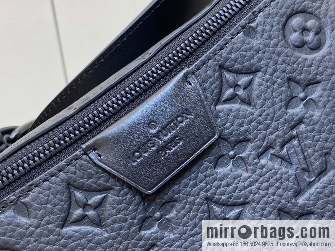 [Original order boutique] M23835 black full leather, men's bag moon bag series, new LV MOON CROSSBODY handbag in autumn and winter