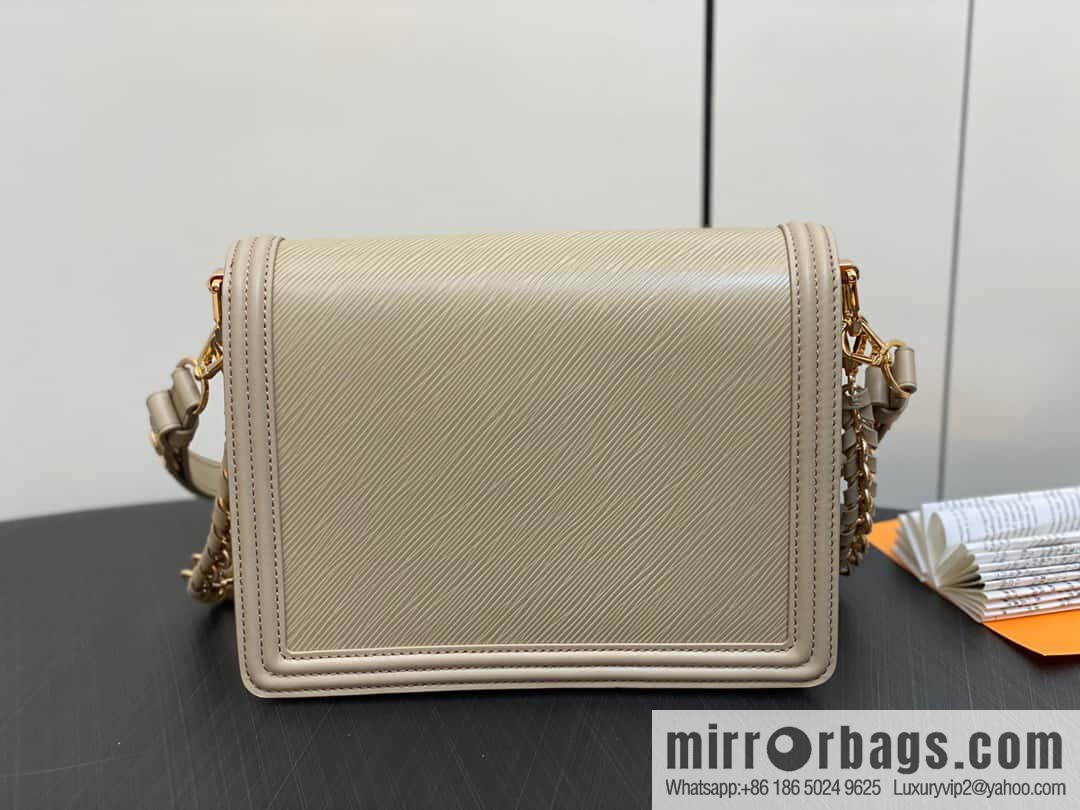 [Original order boutique] M23635 khaki epi Daphne series DAUPHINE medium handbag M23635 This Dauphine medium handbag