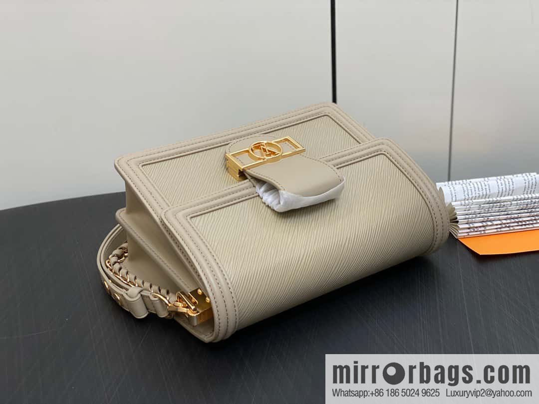 [Original order boutique] M23635 khaki epi Daphne series DAUPHINE medium handbag M23635 This Dauphine medium handbag