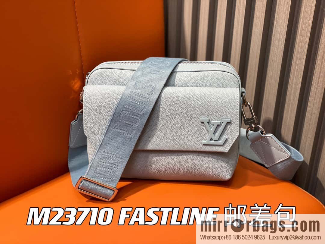 [Original order boutique] M23710 light blue, full leather men's bag messenger bag series, new FASTLINE messenger bag in autumn and winter