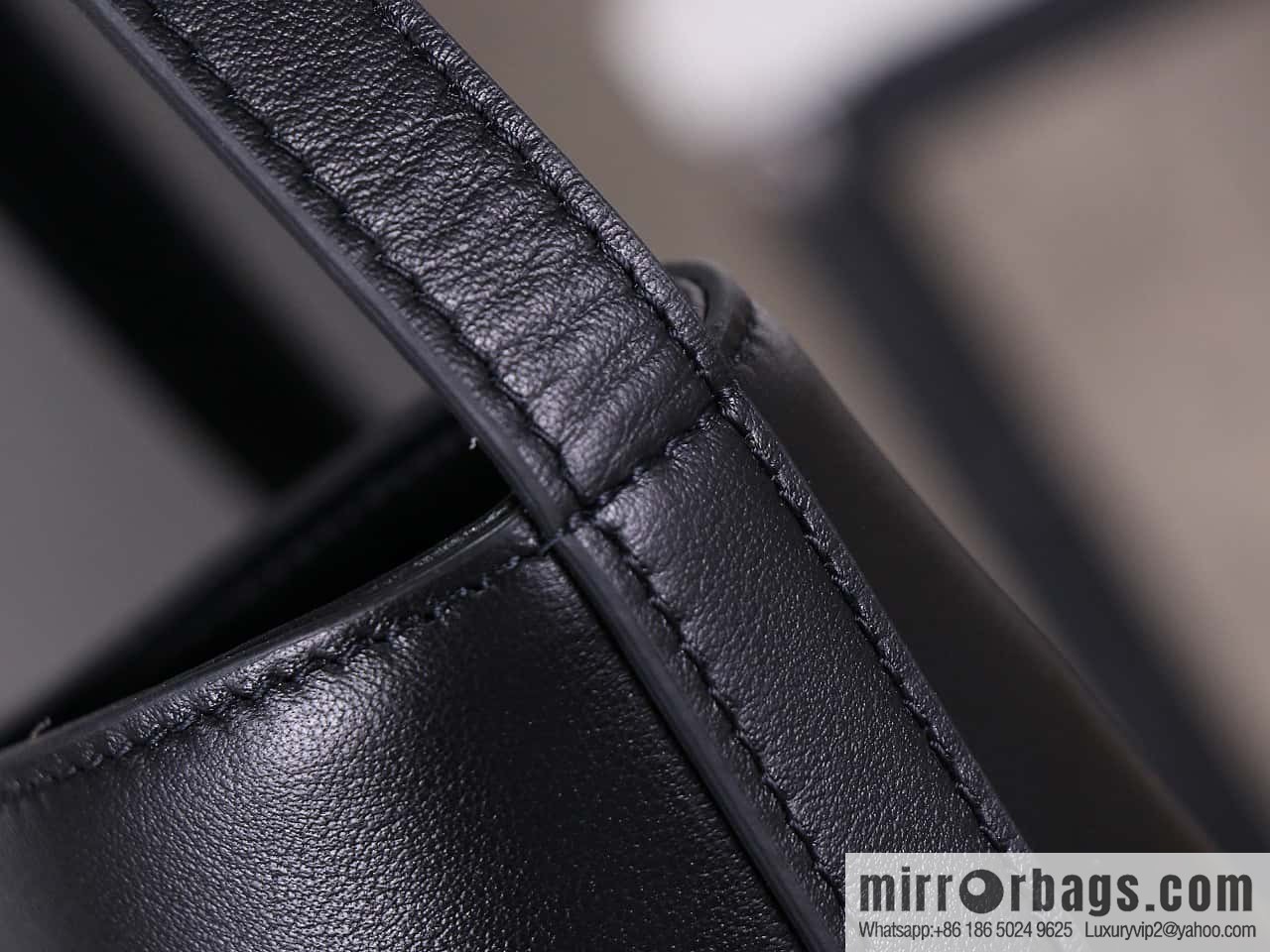 [Premium quality, all steel hardware] eline CUIR TRIOMPHE leather bucket bag model: CL198243