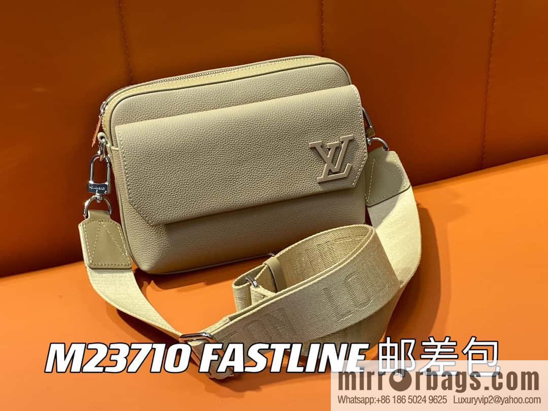 [Original order boutique] M23710 apricot, full leather men's bag messenger bag series, new FASTLINE messenger bag in autumn and winter