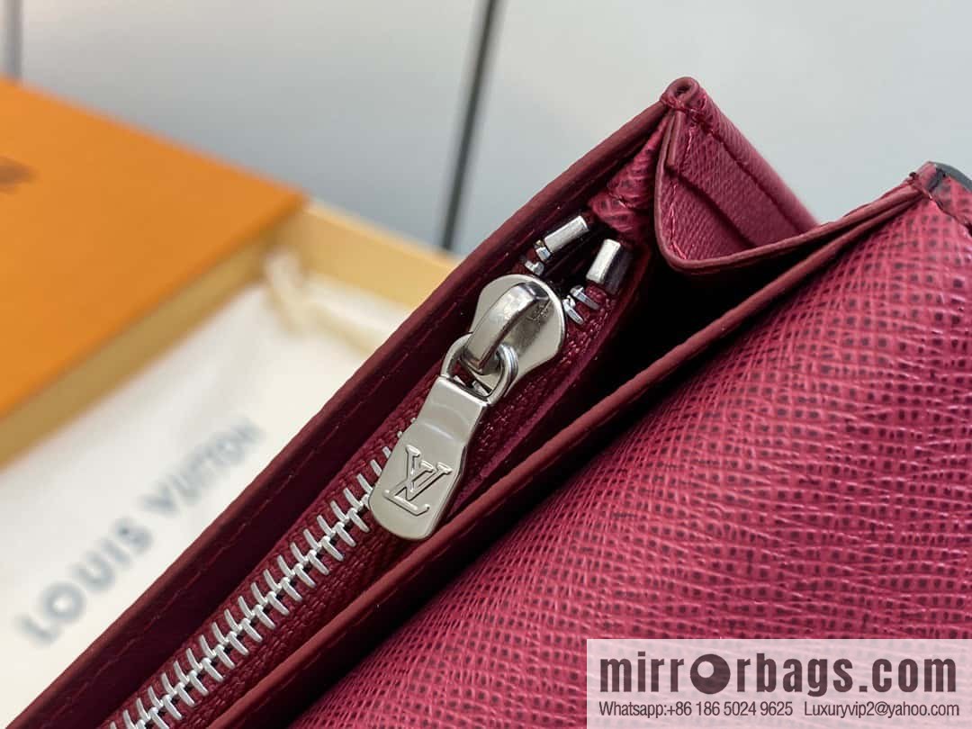 [Original order boutique] M30980 jujube red, full leather suit clip series BRAZZA wallet