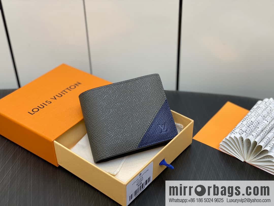 [Original order boutique] M30982 dark blue, full leather suit wallet series MULTIPLE wallet