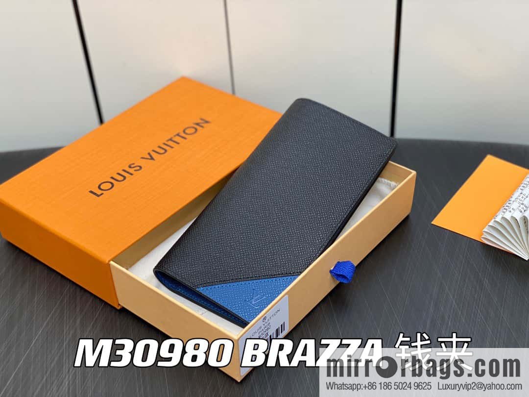 [Original order boutique] M30980 medium blue, full leather suit clip series BRAZZA wallet